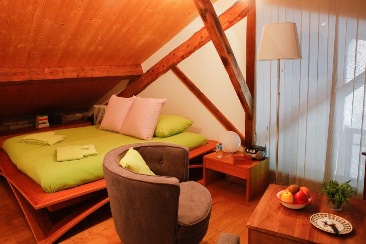 Bed and Breakfast Moulin D'Entre Les Roches Puivert Exterior foto